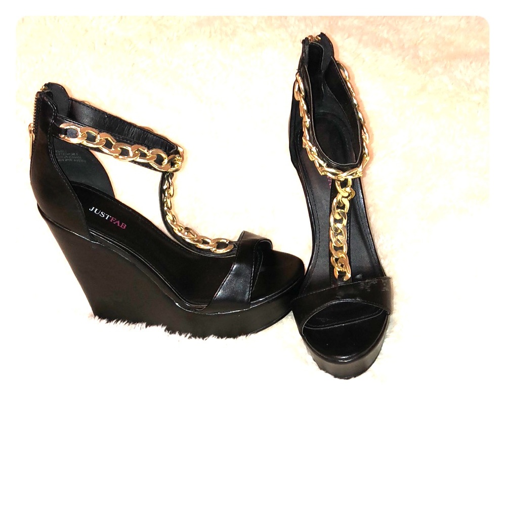 Black and Gold Wedges.